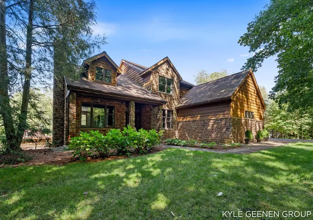 Photo 2 of Single family home for sale at 16521 Van Buren St, West Olive, MI 49460 | MLS# 71026046475 | Listing updated on 2026-09-09