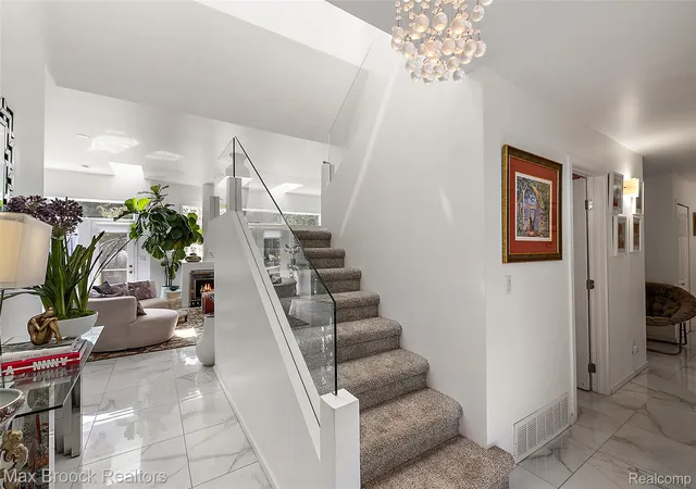 Photo 2 of Single family home for sale at 4845 Bryn Mawr Dr, Bloomfield Hills, MI 48301 | MLS# 20261070384 | Listing updated on 2026-09-08