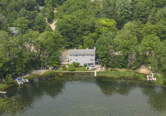 Photo 2 of Single family home for sale at 5296 Scout Camp Rd, Traverse City, MI 49696 | MLS# 78080073110 | Listing updated on 2026-09-04
