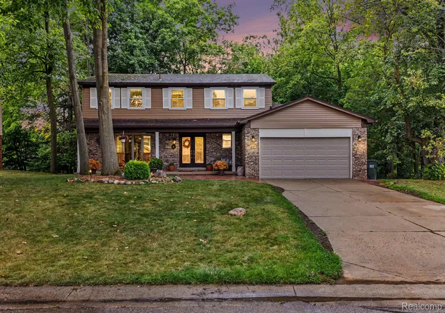 Photo 1 of Single family home for sale at 441 Pinehurst Dr, Rochester Hills, MI 48309 | MLS# 20261070392 | Listing updated on 2026-09-08