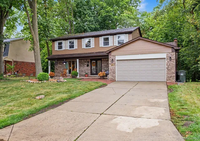 Photo 36 of Single family home for sale at 441 Pinehurst Dr, Rochester Hills, MI 48309 | MLS# 20261070392 | Listing updated on 2026-09-08
