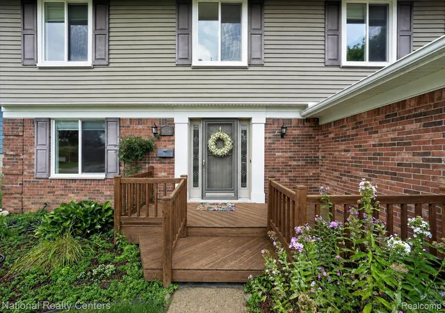 Photo 2 of Single family home for sale at 6604 Paul Revere Ln, Canton, MI 48187 | MLS# 20261070394 | Listing updated on 2026-09-10