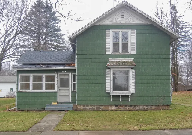 Photo 1 of Single family home for sale at 150 N Kingsbury Ave, Athens, MI 49011 | MLS# 81026046484 | Listing updated on 2026-09-03
