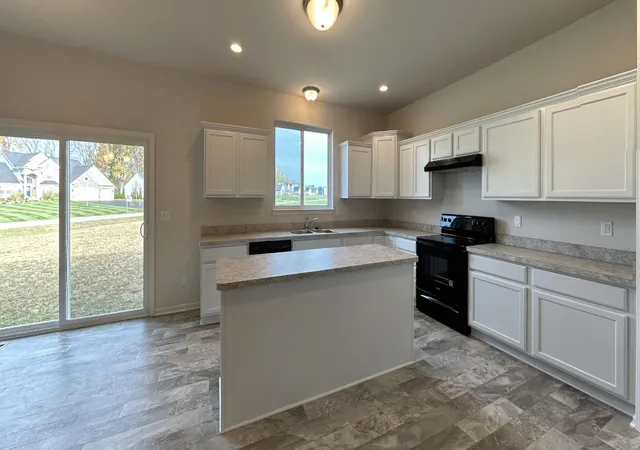 Photo 3 of Single family home for sale at 11730 Hillside Dr, Dexter Township Washtenaw, MI 48130 | MLS# 81026046489 | Listing updated on 2026-09-01