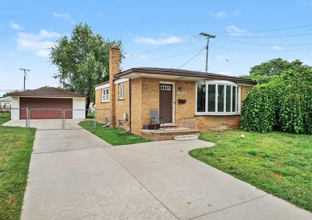 Single family home for sale at 18229 Rainbow Rd, Fraser, MI 48026 | MLS# 79080073111
