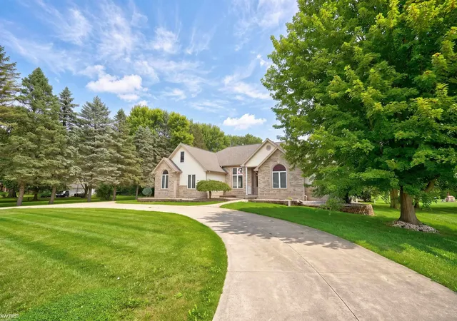 Photo 3 of Single family home for sale at 12374 Field Rd, Clio, MI 48420 | MLS# 5050220515 | Listing updated on 2026-09-08