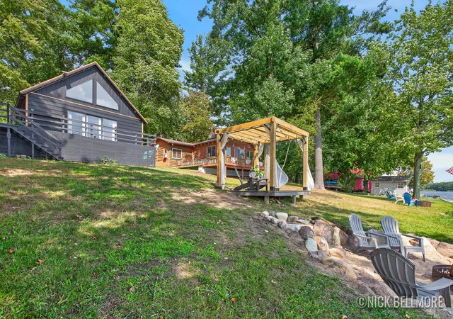 Photo 3 of Single family home for sale at 1481 N Crooked Lake Dr, Lake, MI 48632 | MLS# 65026046499 | Listing updated on 2026-09-16