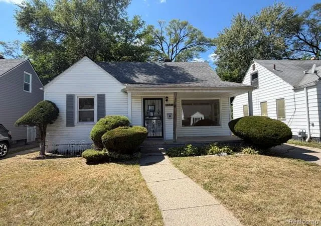 Photo 1 of Single family home for sale at 19359 Trinity St, Detroit, MI 48219 | MLS# 20261070430 | Listing updated on 2026-09-02