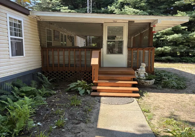 Single family home for sale at 72670 Co Rd 376, Covert, MI 49043 | MLS# 69026046503