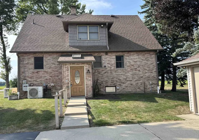 Photo 2 of Single family home for sale at 11965 King Rd, Frankenmuth, MI 48734 | MLS# 61050220520 | Listing updated on 2026-09-03