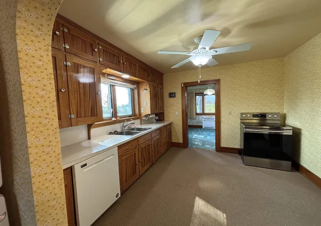Photo 3 of Single family home for sale at 11965 King Rd, Frankenmuth, MI 48734 | MLS# 61050220520 | Listing updated on 2026-09-03