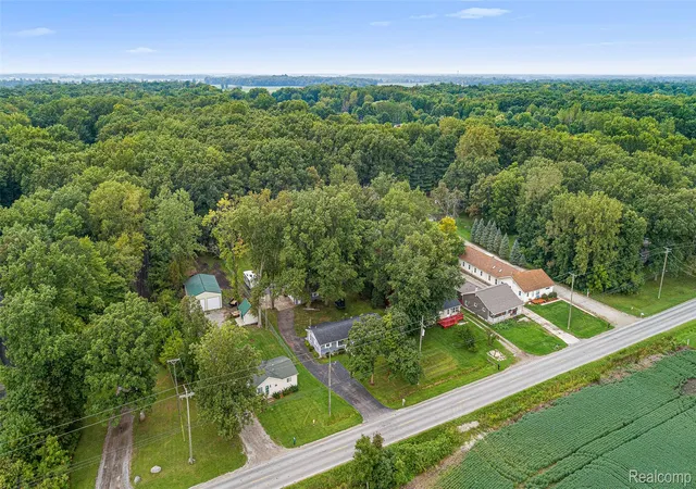 Photo 1 of Sale Pending at 9561 Exeter Rd, Carleton, MI 48117 | MLS# 20261070452 | Listing updated on 2026-09-12