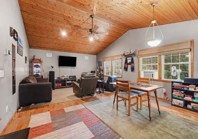 Photo 4 of Single family home for sale at 6516 Martin Rd, Norton Shores, MI 49444 | MLS# 65026046515 | Listing updated on 2026-09-02