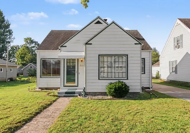 Photo 1 of Single family home for sale at 503 Myrtle Ave, Sturgis, MI 49091 | MLS# 68026046520 | Listing updated on 2026-09-02