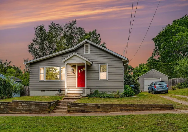 Single family home for sale at 3125 Onondaga Ave, Kalamazoo, MI 49004 | MLS# 65026046522