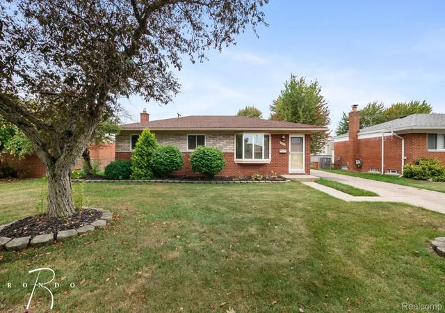 Photo 1 of Single family home for sale at 40525 Colony Dr, Sterling Heights, MI 48313 | MLS# 20261070462 | Listing updated on 2026-09-04
