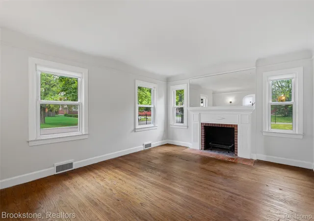 Photo 4 of Single family home for sale at 14910 Ferguson St, Detroit, MI 48227 | MLS# 20261070471 | Listing updated on 2026-09-03