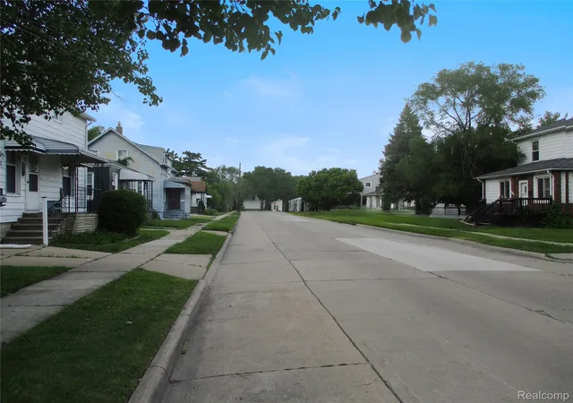 Photo 2 of Single family home for sale at 23777 Piper Ave, Eastpointe, MI 48021 | MLS# 20261070476 | Listing updated on 2026-09-02