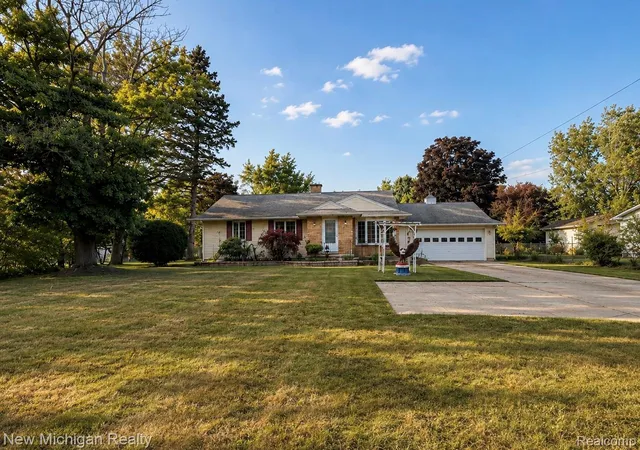 Photo 1 of Sale Pending at 7524 Reid Rd, Swartz Creek, MI 48473 | MLS# 20261070477 | Listing updated on 2026-10-26