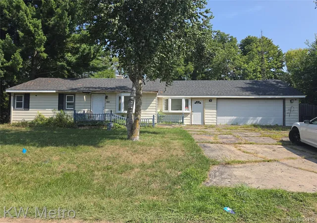 Photo 1 of Single family home for sale at 3096 Devonshire St, Flint, MI 48504 | MLS# 20261070481 | Listing updated on 2026-09-02