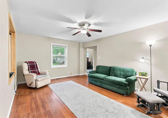 Photo 3 of Single family home for sale at 14481 Duffield Rd, Montrose, MI 48457 | MLS# 20261070486 | Listing updated on 2026-09-14