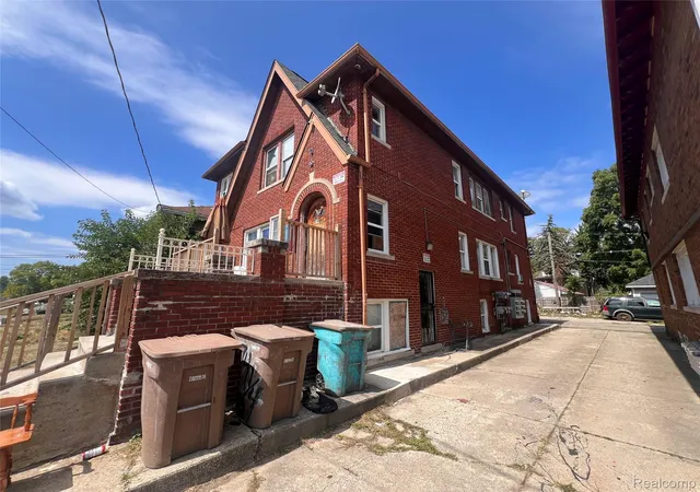 Photo 2 of Multi family home for sale at 74 Newberry St, Pontiac, MI 48341 | MLS# 20261070496 | Listing updated on 2026-09-09