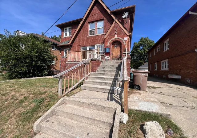 Photo 3 of Multi family home for sale at 74 Newberry St, Pontiac, MI 48341 | MLS# 20261070496 | Listing updated on 2026-09-09