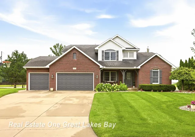Photo 1 of Sale Pending at 7172 Spring Lake Trl, Saginaw, MI 48603 | MLS# 61050220542 | Listing updated on 2026-09-26