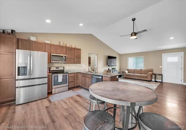 Photo 3 of Single family home for sale at 47 Old Carriage Ln, Lapeer, MI 48446 | MLS# 20261070511 | Listing updated on 2026-09-07