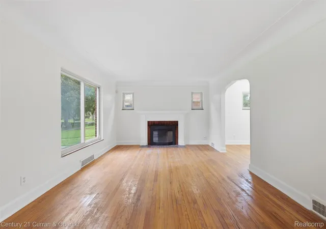 Photo 3 of Single family home for sale at 14167 Longacre St, Detroit, MI 48227 | MLS# 20261070522 | Listing updated on 2026-10-18
