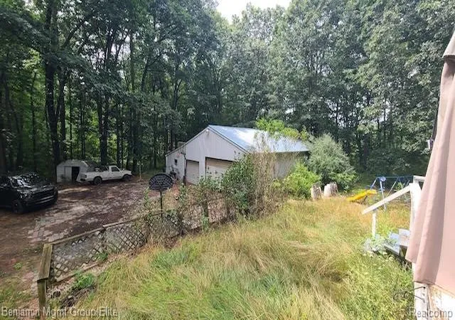 Photo 3 of Single family home for sale at 589 W Dexter Trl, Mason, MI 48854 | MLS# 20261070523 | Listing updated on 2026-09-11
