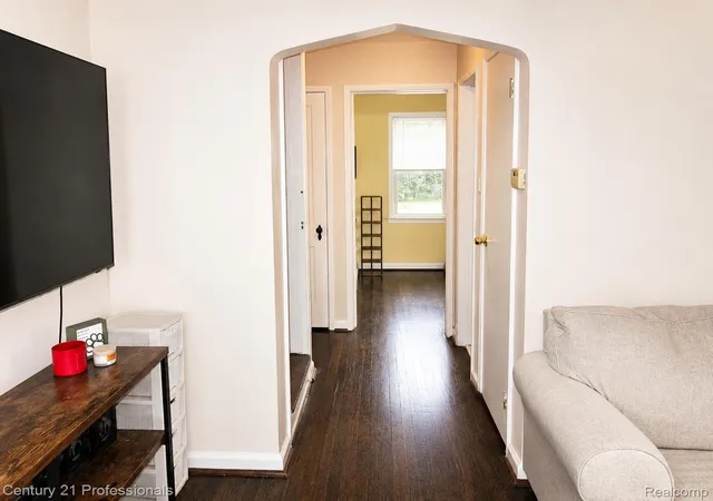 Photo 2 of Single family home for sale at 7150 Ziegler St, Taylor, MI 48180 | MLS# 20261070530 | Listing updated on 2026-09-06
