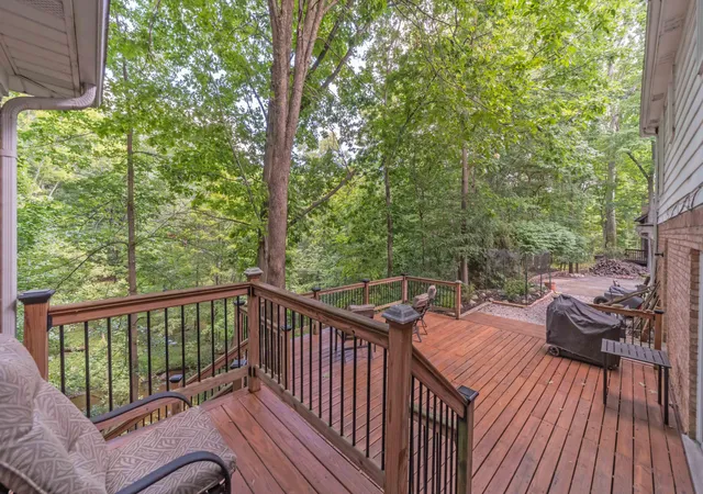 Photo 4 of Single family home for sale at 34150 Hunters Row, Farmington, MI 48331 | MLS# 81026046570 | Listing updated on 2026-09-24
