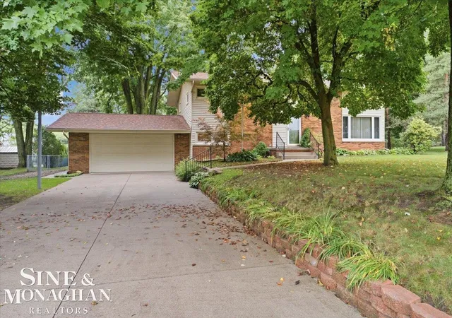 Single family home for sale at 1545 Clinton Ave, Saint Clair, MI 48079 | MLS# 58050220553 | Listing updated on 2026-09-16