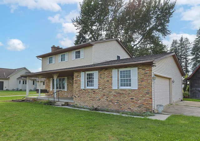 Photo 3 of Single family home for sale at 5188 S 7 Mile Rd, Bay City, MI 48706 | MLS# 61050220555 | Listing updated on 2026-09-18