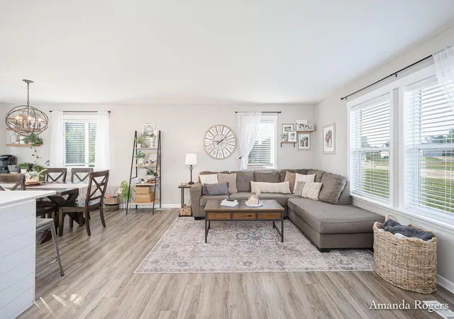 Photo 3 of Single family home for sale at 810 School Bell Ct, Belding, MI 48809 | MLS# 65026046577 | Listing updated on 2026-09-09