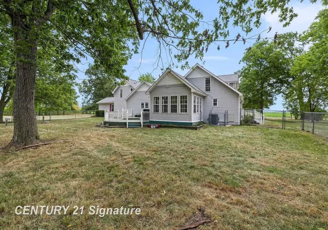 Photo 4 of Single family home for sale at 3175 S Meridian Rd, Merrill, MI 48637 | MLS# 61050220564 | Listing updated on 2026-09-03