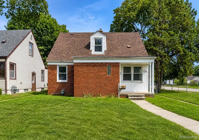 Photo 1 of Sale Pending at 3851 Madison St, Dearborn, MI 48124 | MLS# 20261070583 | Listing updated on 2026-10-07