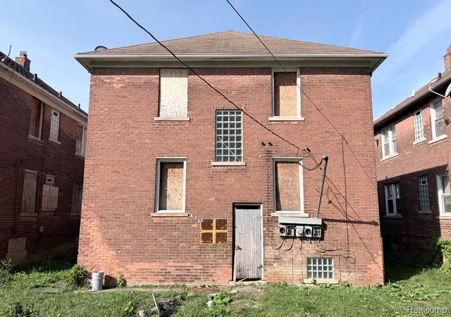 Photo 3 of Multi family home for sale at 5066 Coplin St, Detroit, MI 48213 | MLS# 20261070592 | Listing updated on 2026-09-03