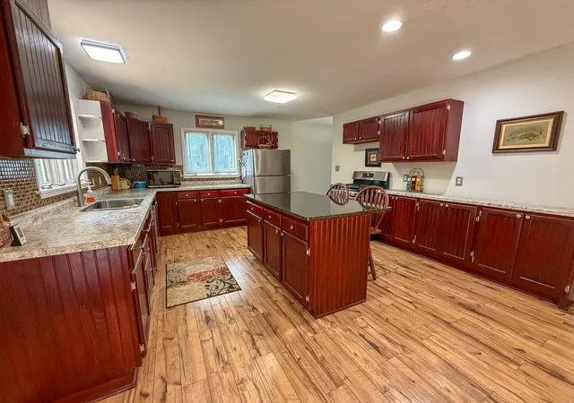 Photo 4 of Single family home for sale at 7017 Elm Ave, Newaygo, MI 49337 | MLS# 72026046617 | Listing updated on 2026-09-17