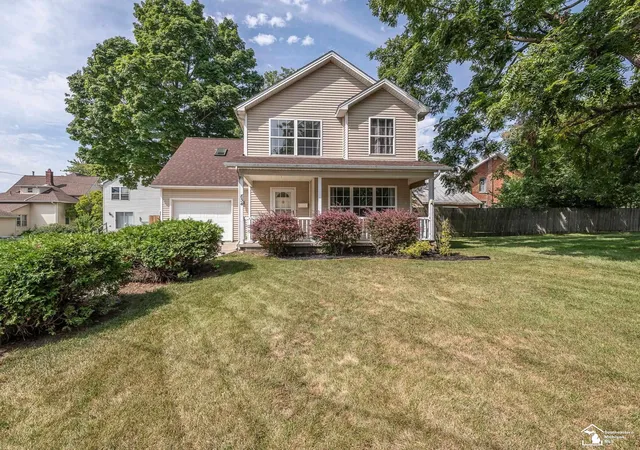 Single family home for sale at 834 Navarre St, Monroe, MI 48161 | MLS# 57050220578 | Listing updated on 2026-09-11