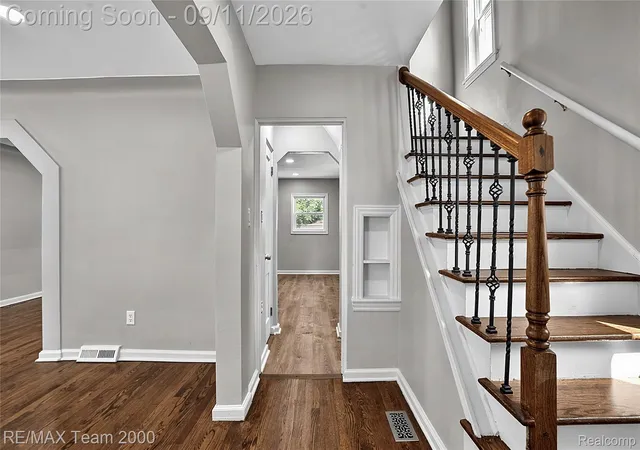 Photo 3 of Single family home for sale at 21726 Gregory St, Dearborn, MI 48124 | MLS# 20261070616 | Listing updated on 2026-09-11