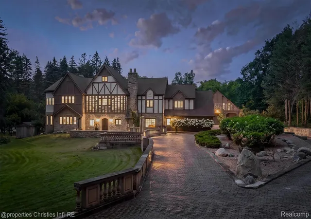 Photo 1 of Mansion for sale at 1540 Ml Race, Rochester Hills, MI 48306 | MLS# 20261070631 | Listing updated on 2026-09-11