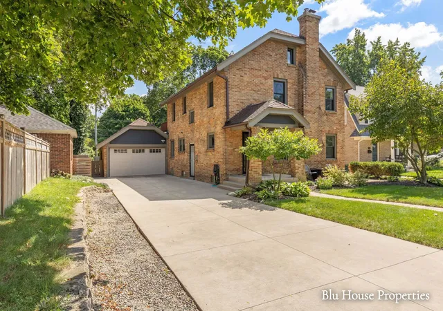 Photo 1 of Sale Pending at 1024 Cadillac Dr Se, Grand Rapids, MI 49506 | MLS# 65026046626 | Listing updated on 2026-09-10
