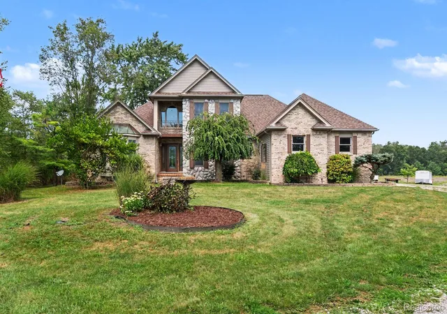Photo 2 of Single family home for sale at 27800 Van Horn Rd, New Boston, MI 48164 | MLS# 20261070638 | Listing updated on 2026-09-13