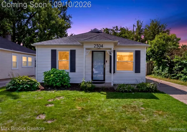 Photo 2 of Single family home for sale at 2304 Brockton Ave, Royal Oak, MI 48067 | MLS# 20261070636 | Listing updated on 2026-10-06