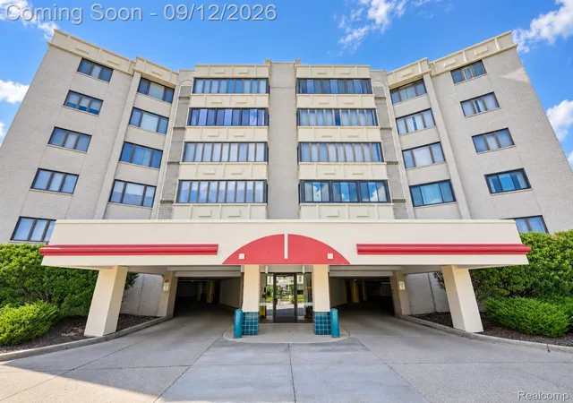 Photo 1 of Condo for sale at 43050 12 Oaks Crescent Dr #4055, Novi, MI 48377 | MLS# 20261070639 | Listing updated on 2026-09-12