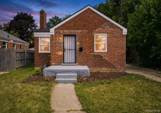 Photo 1 of Single family home for sale at 5515 E Outer Dr, Detroit, MI 48234 | MLS# 20261070641 | Listing updated on 2026-09-10