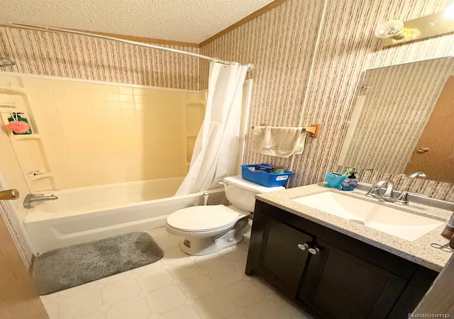 Photo 4 of Single family home for sale at 91 Hamilton St, Swartz Creek, MI 48473 | MLS# 20261070653 | Listing updated on 2026-09-08
