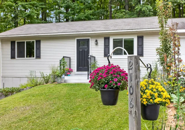 Photo 1 of Single family home for sale at 2106 Kodiak Trl, Kingsley, MI 49649 | MLS# 78080073150 | Listing updated on 2026-10-05